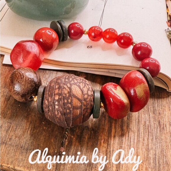 Jewelry - Oversized beads statement red bracelet with untreated ruby and coral
